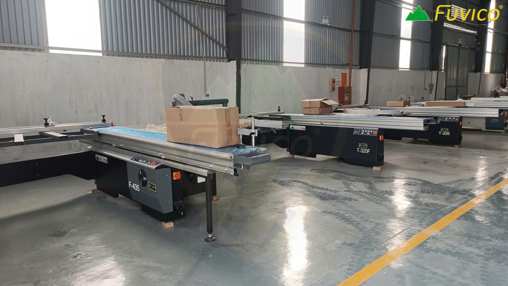 Máy cưa bàn trượt giá tốt nhất hiện nay tại Đại Phúc Vinh CNC