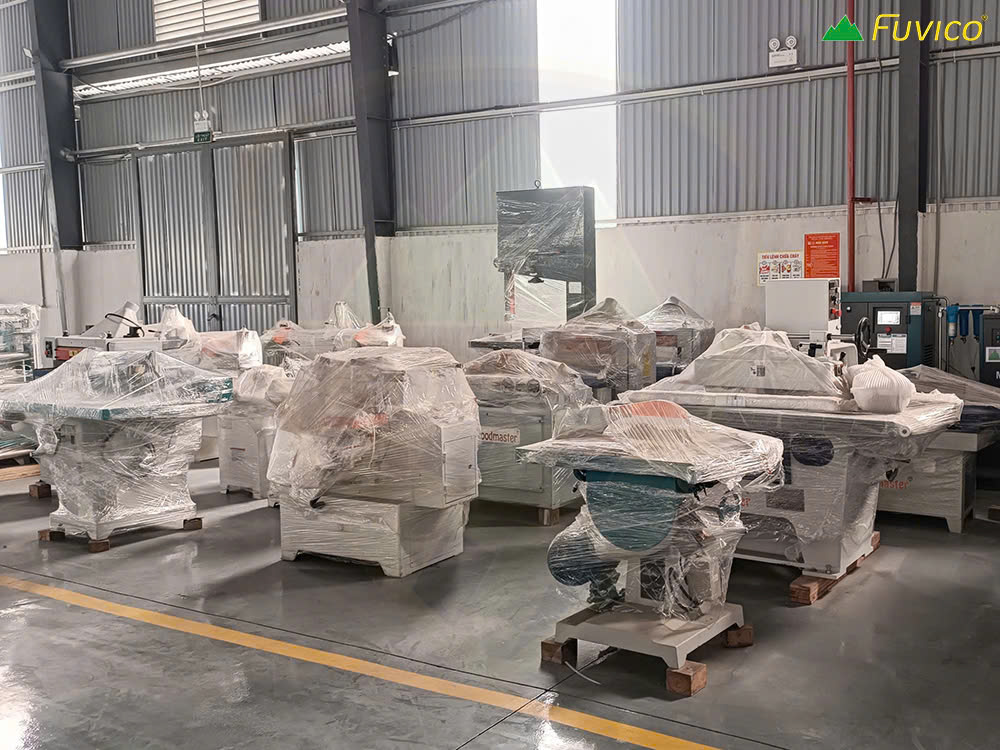 Các dòng máy cưa rong Ripsaw 2025