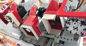 Máy CNC Trung Tâm 2 Bàn 3 Trục Tự Động: Tối Ưu Hiệu Suất Gia Công Gỗ 521