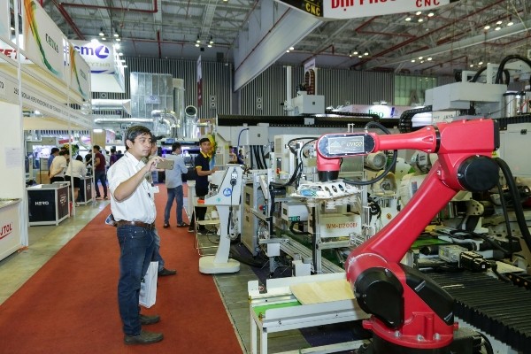 máy gia công trung tâm cnc