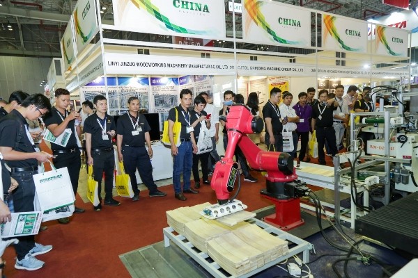 máy gia công trung tâm cnc