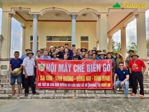 hoi-may-che-bien-go-viet-nam-va-fuvico-dai-phuc-vinh-cnc-ho-tro-dong-bao-mien-trung-sau-bao-so-10
