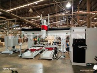 Tối Ưu Hóa Gia Công Góc Khúc: Máy CNC Trung Tâm 3D 5 Trục Với 3 Đầu Dao 5663