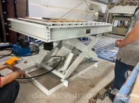Mua Bàn Nâng Thủy Lực 3 Tấn Con Lăn 2500mm Giá Tốt Cho Xưởng Gỗ 6280