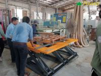 Bàn Nâng Gỗ Thủy Lực Thiết Kế Chữ E (1.5 Tấn) - Giải Pháp Xếp Dỡ Hiệu Quả 5001