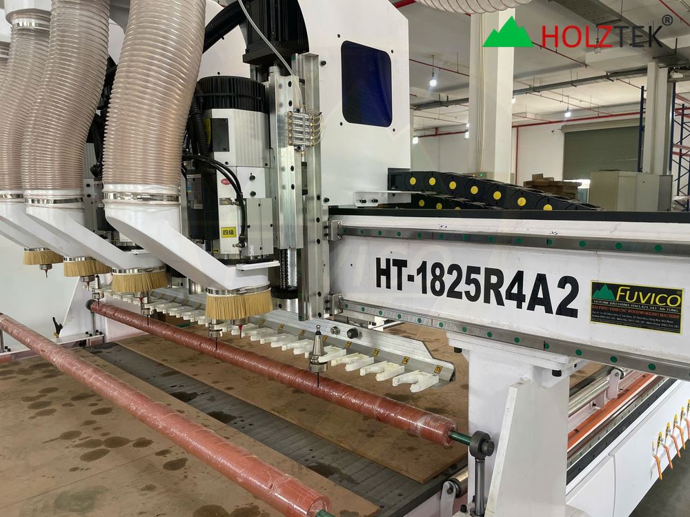 MÁY PHAY CNC ROUTER 4 ĐẦU THAY DAO TỰ ĐỘNG BÀN KÉP HT-1825R4A2 26383 9110